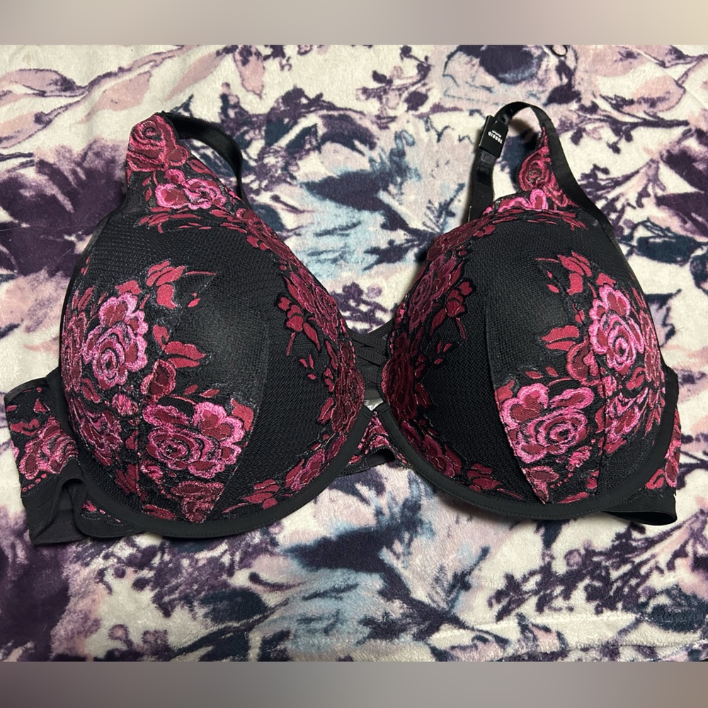 Torrid Black and Pink Lace Floral Bra